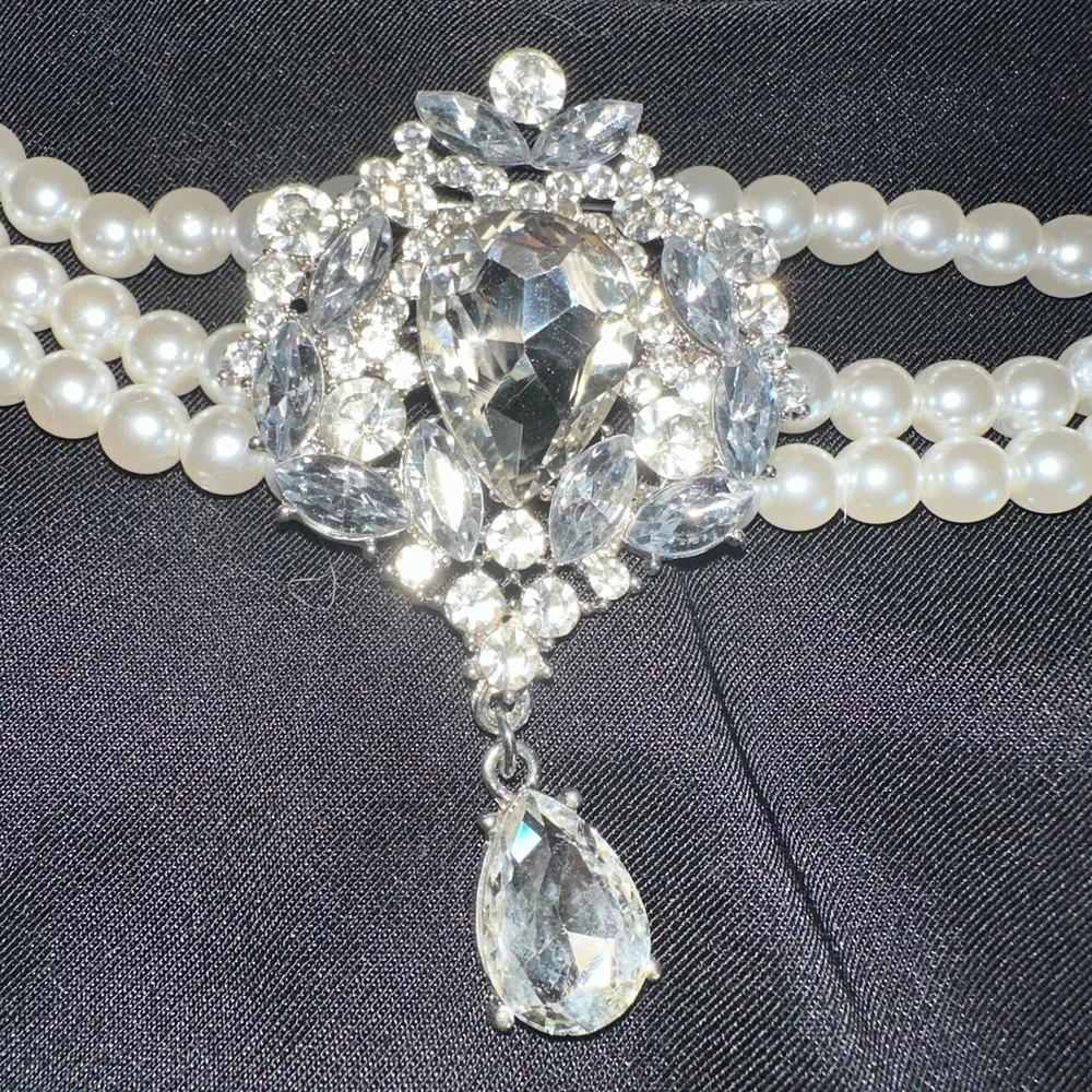 Breakfast at Tiffany’s Halloween Costume Black Dress outfit Audrey Hepburn - Picture 5 of 8